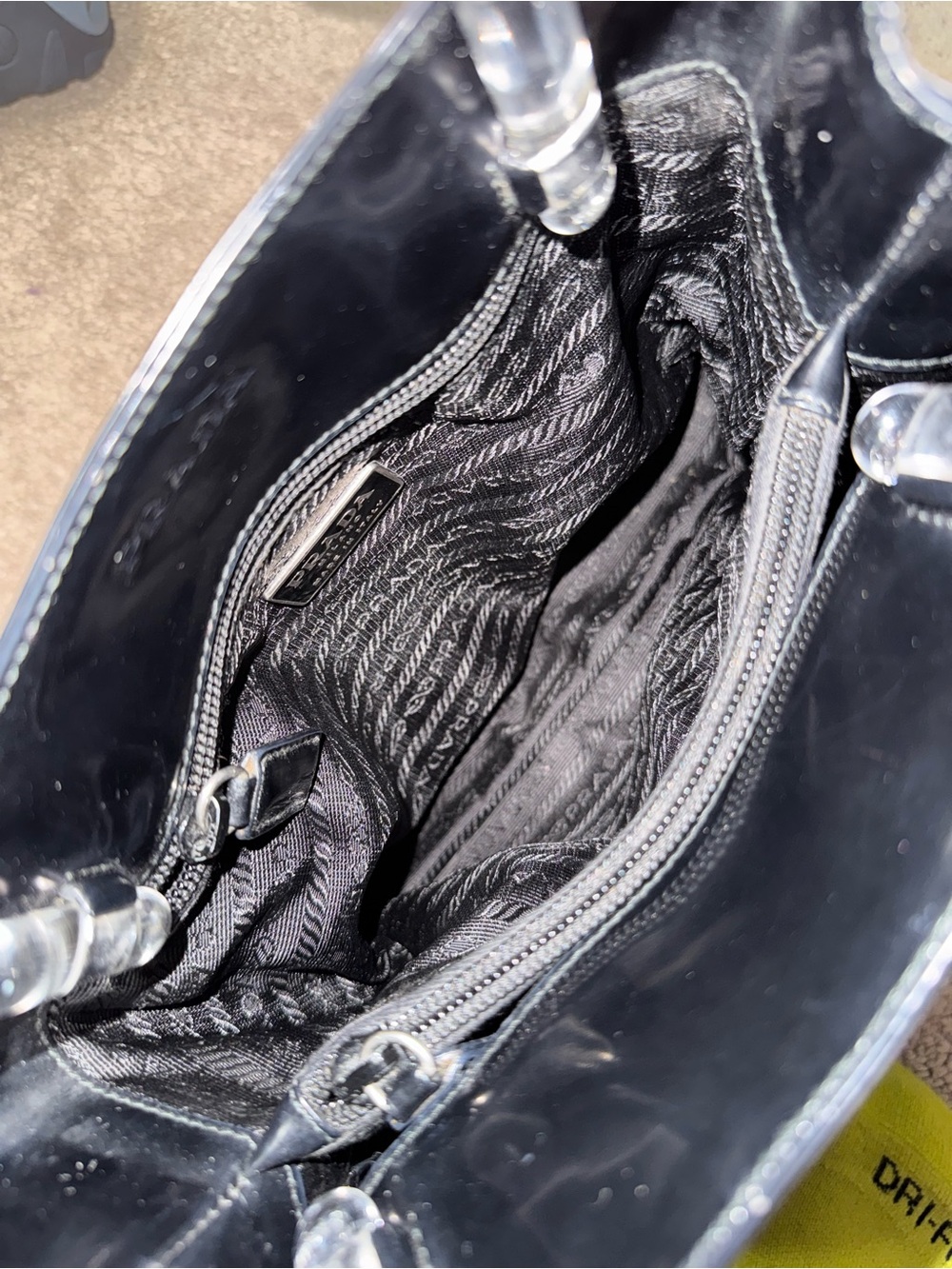 Prada AUTHENTIC Vintage Black Patent Leather Clear Lucite Shopper Tote Bag 90s - Picture 14 of 16
